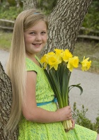 Beautiful Leah with Daffodils